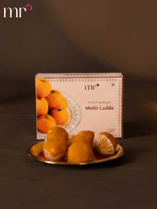 Combo - Kaju Katli ,Mothi Laddu ,Murukku